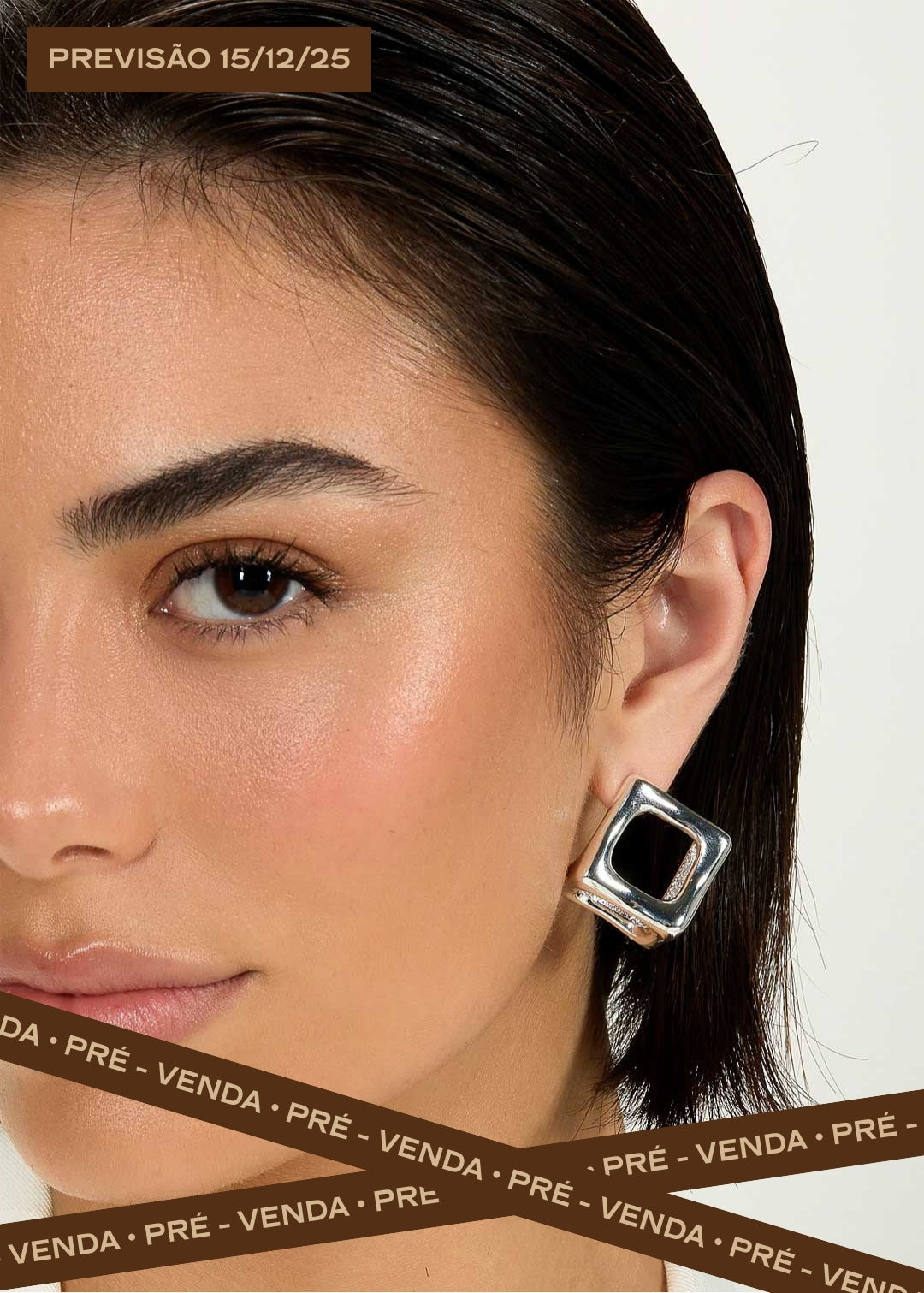 Brinco Médio Cubo Revolução