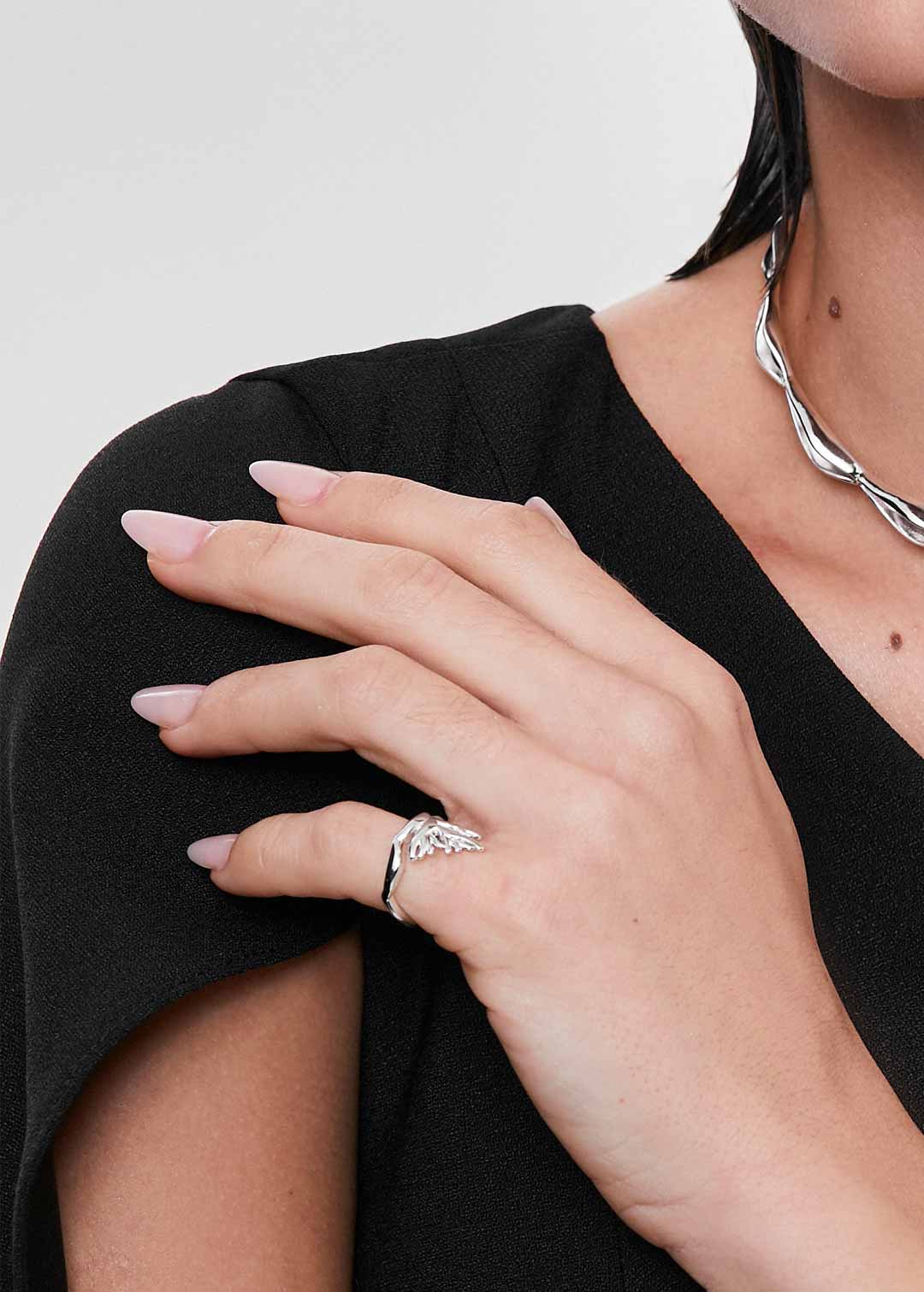 Vivacious Pinky Ring
