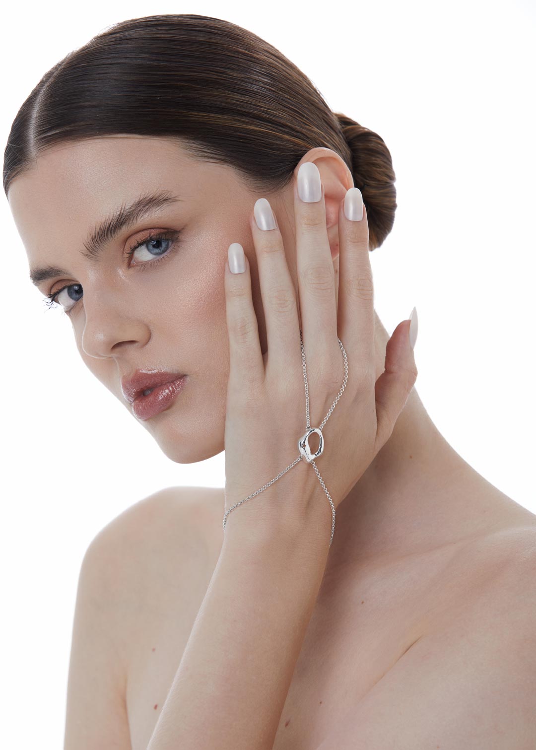 Pulseira de Mão Orgânica Lúmen