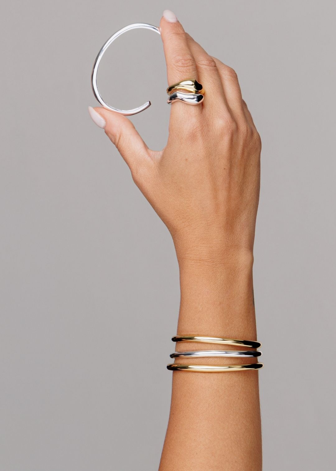Bracelete Única