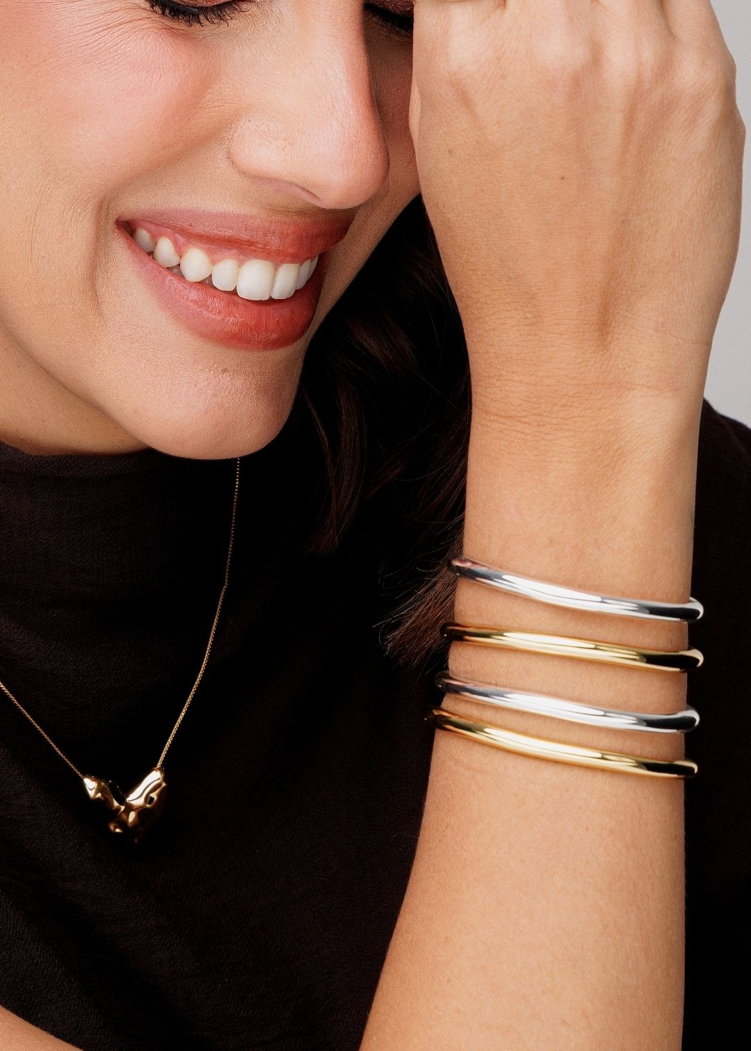 Bracelete Única
