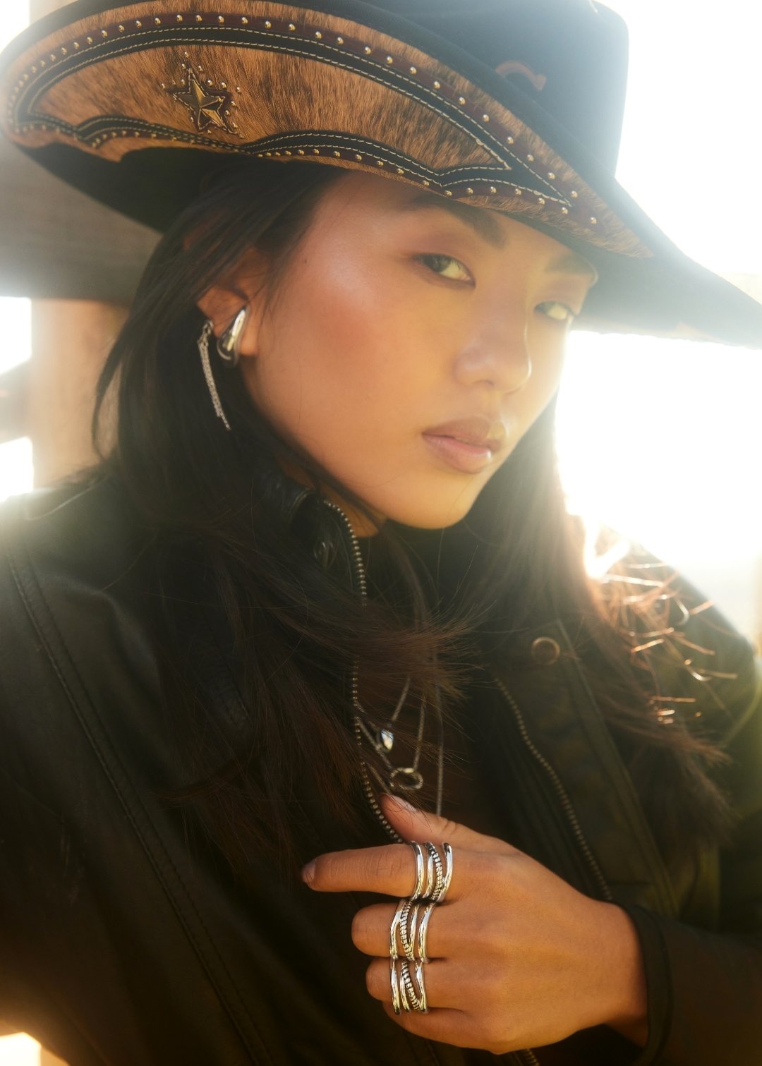 Brinco Earhook Estela